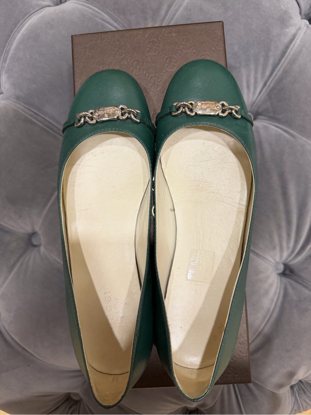 Gucci Green Leather Chain-Detail Ballet Flats